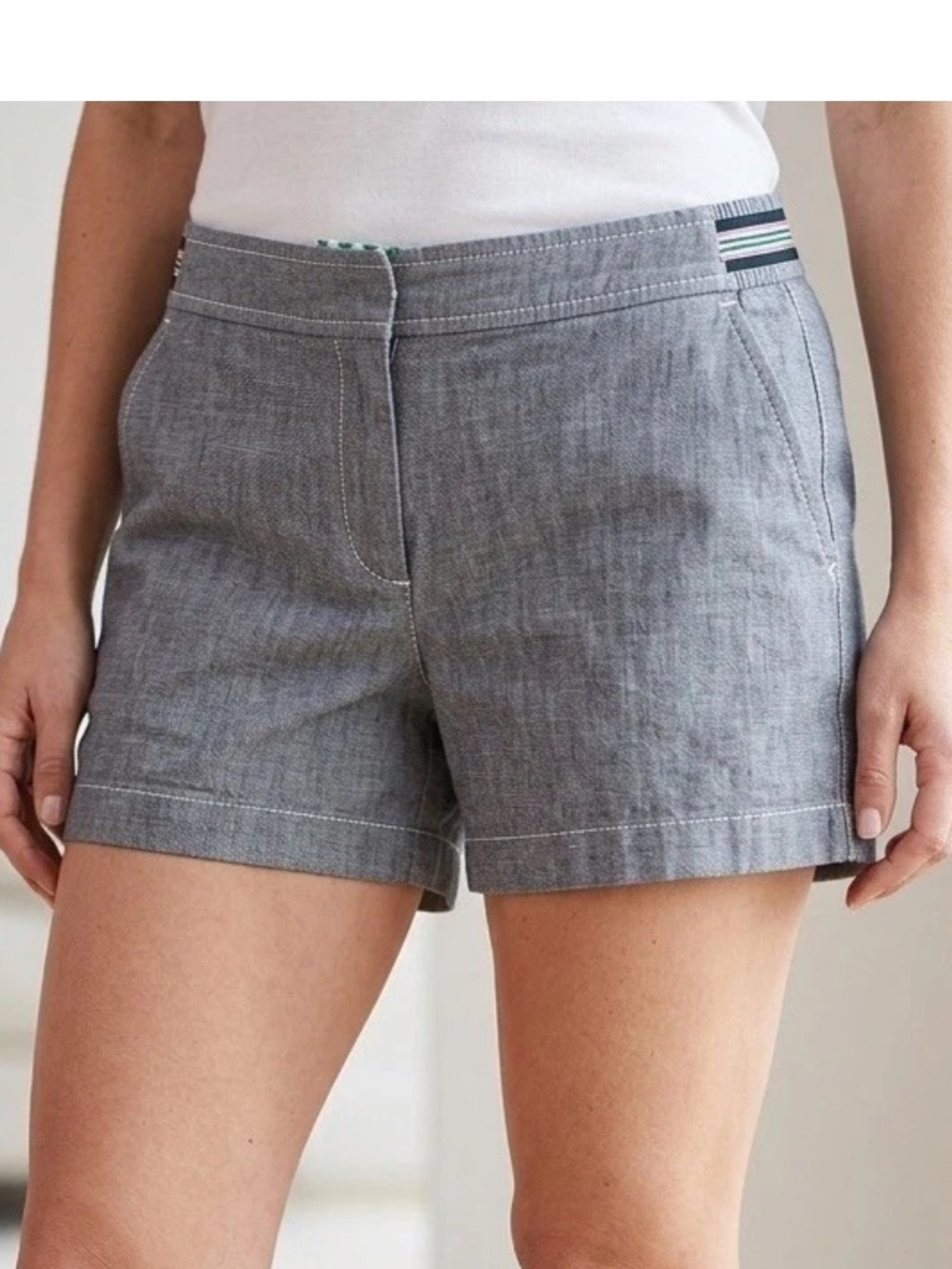 Tommy Hilfiger blue chambray shorts size 10